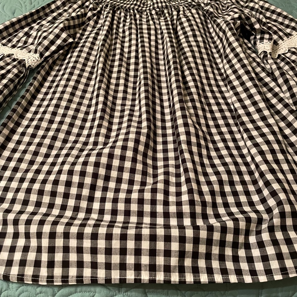 Black and white gingham tunic top